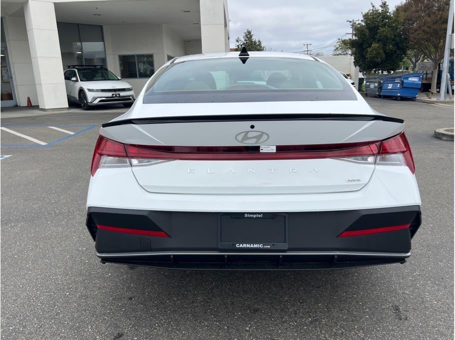 2025 Hyundai Elantra HEV SEL Sport