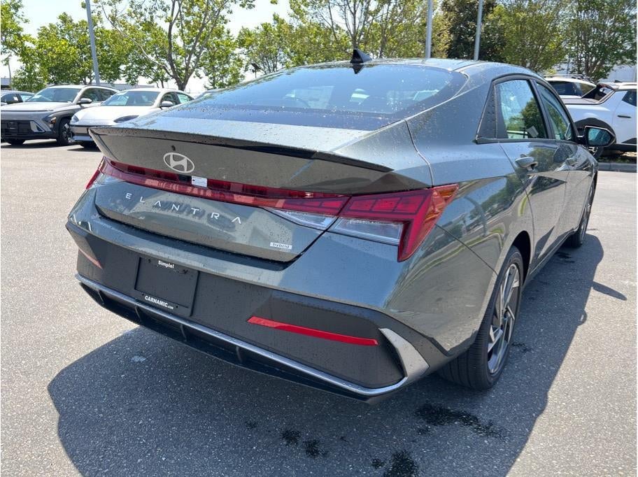 2025 Hyundai Elantra HEV SEL Sport