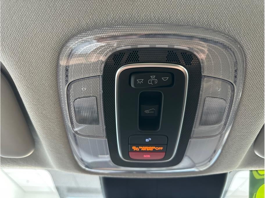 2025 Hyundai Elantra Hybrid Limited HEV Sedan 4D