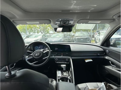 2025 Hyundai Elantra HEV Limited