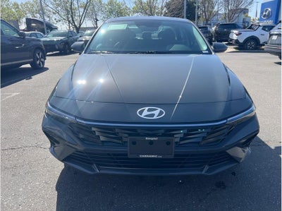 2025 Hyundai Elantra HEV Limited