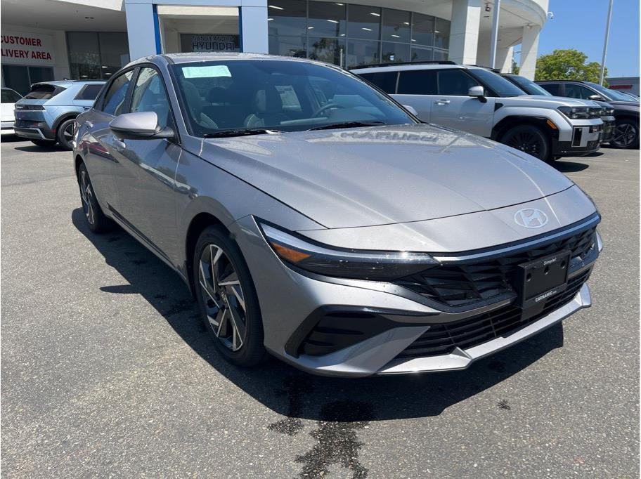 2025 Hyundai Elantra HEV Limited