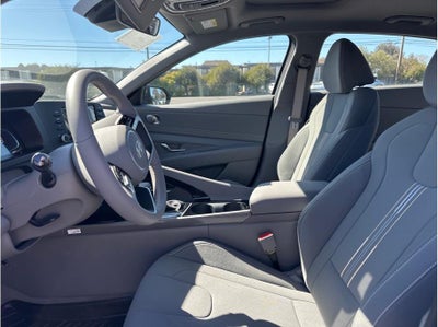 2026 Hyundai Elantra SEL Sport Premium Sedan 4D