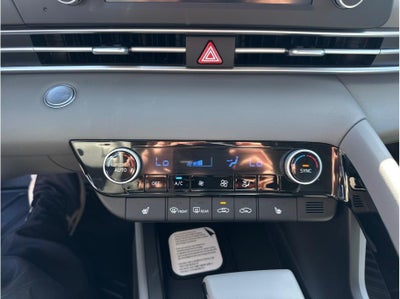 2026 Hyundai Elantra SEL Sport Premium Sedan 4D