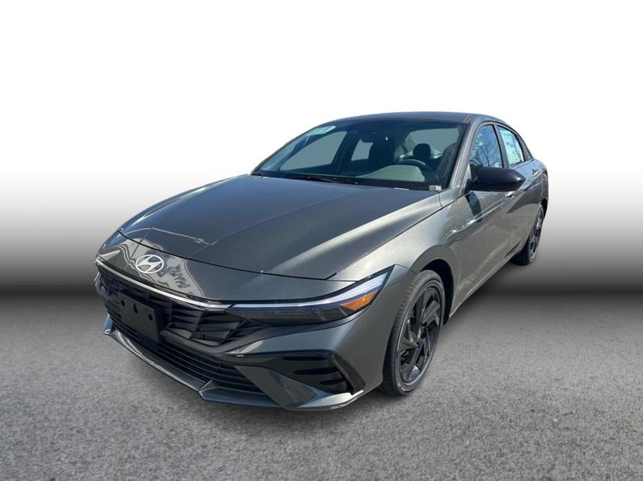 2026 Hyundai Elantra SEL Sport Premium Sedan 4D