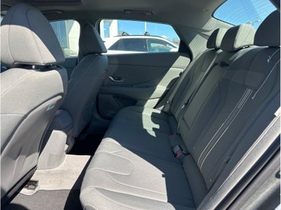 2026 Hyundai Elantra SEL Sport Premium Sedan 4D