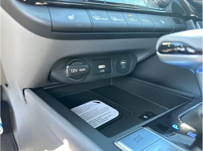 2026 Hyundai Elantra SEL Sport Premium Sedan 4D