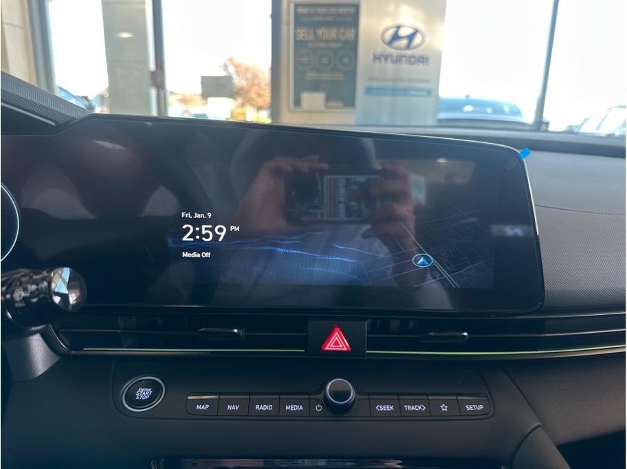 2026 Hyundai Elantra Sedan