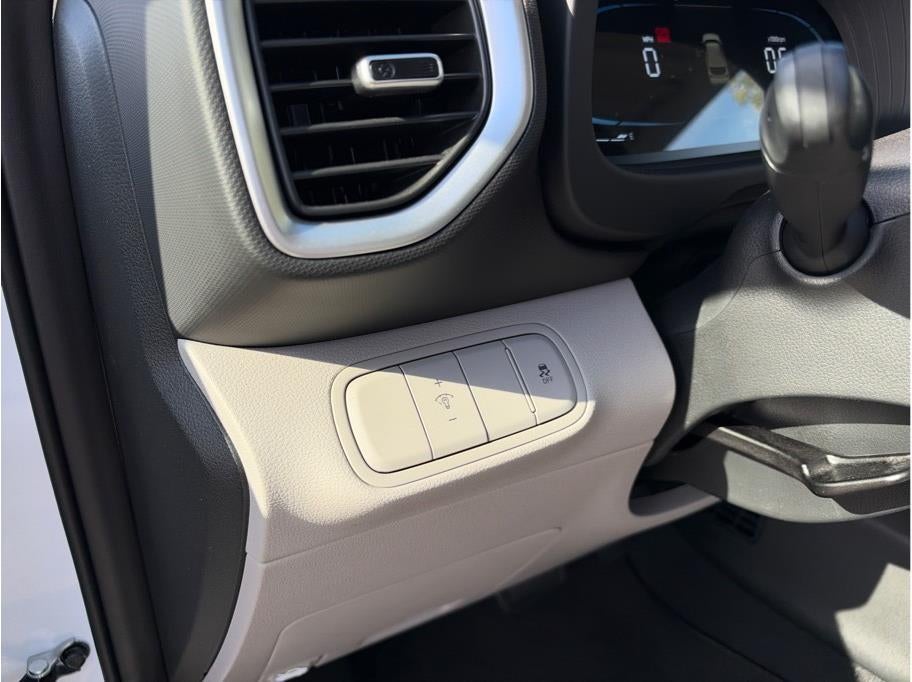 2026 Hyundai Venue SEL Sport Utility 4D