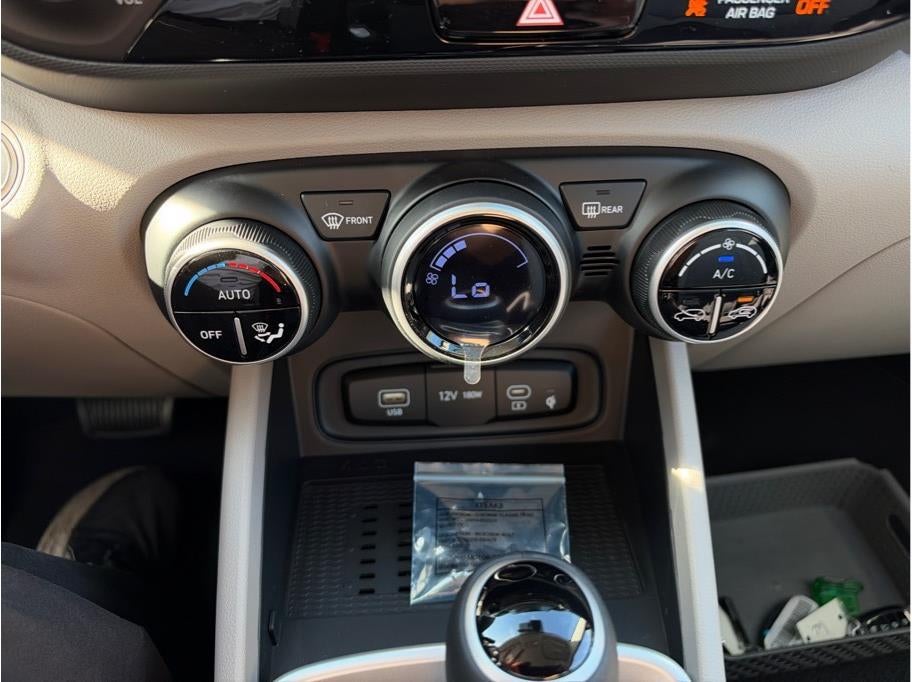 2026 Hyundai Venue SEL Sport Utility 4D