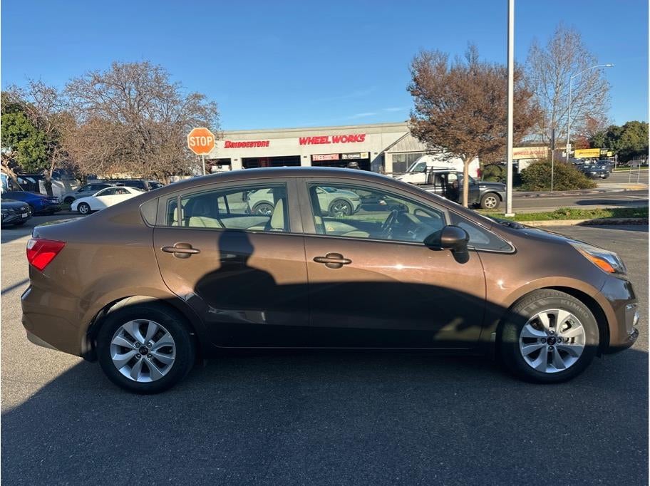 2017 Kia Rio EX Sedan 4D