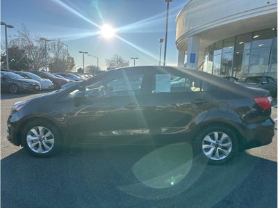 2017 Kia Rio EX Sedan 4D