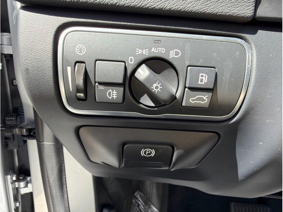 2018 Volvo S60 T5 Inscription Sedan 4D