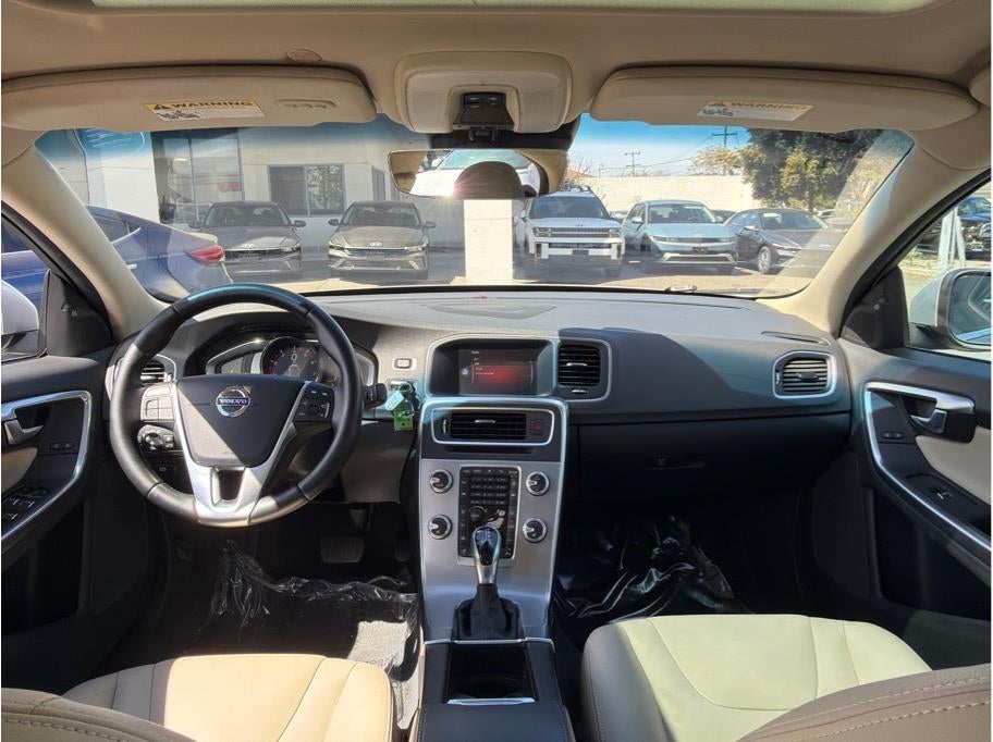 2018 Volvo S60 T5 Inscription Sedan 4D