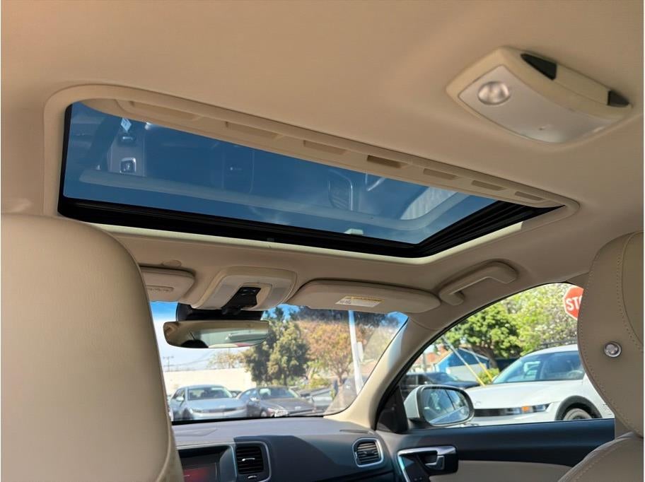 2018 Volvo S60 T5 Inscription Sedan 4D