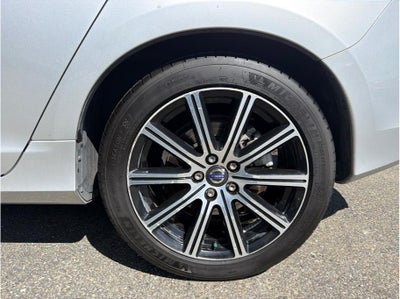 2018 Volvo S60 T5 Inscription Sedan 4D