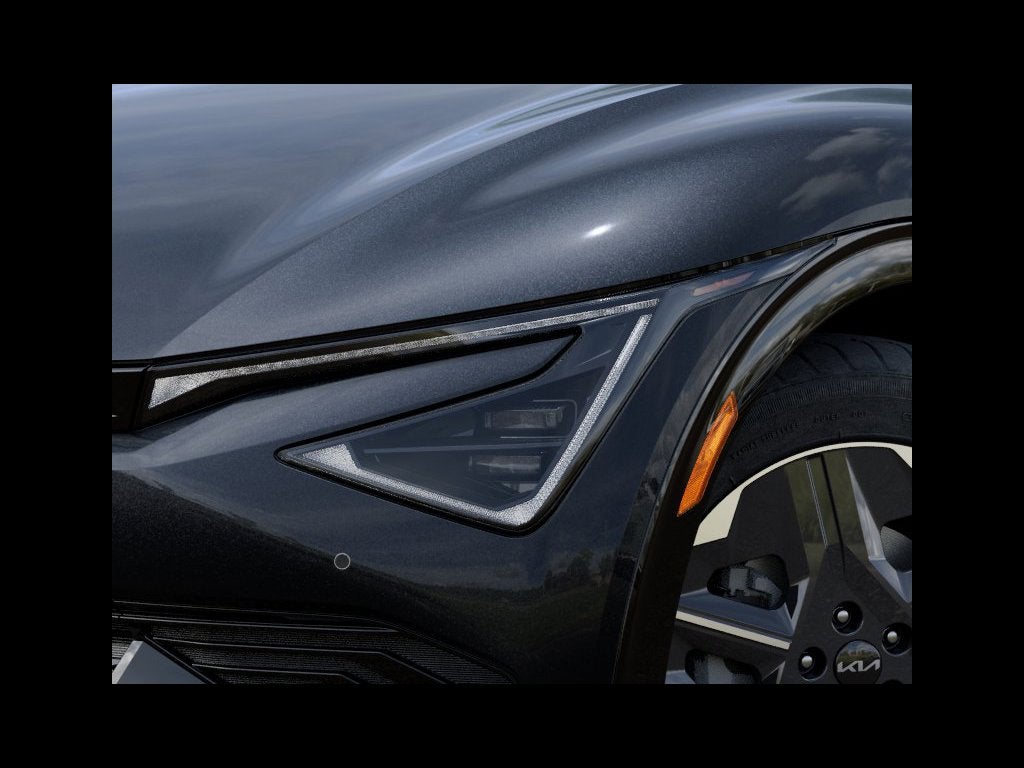 2026 Kia EV6 LIGHT LONG RANGE RWD