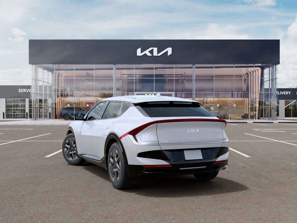 2026 Kia EV6 LIGHT LONG RANGE RWD