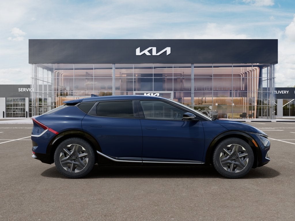2026 Kia EV6 LIGHT LONG RANGE RWD