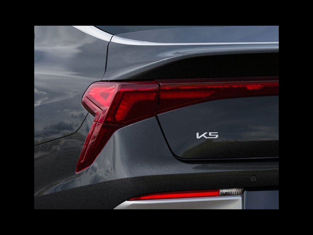 2026 Kia K5 LXS Sedan 4D