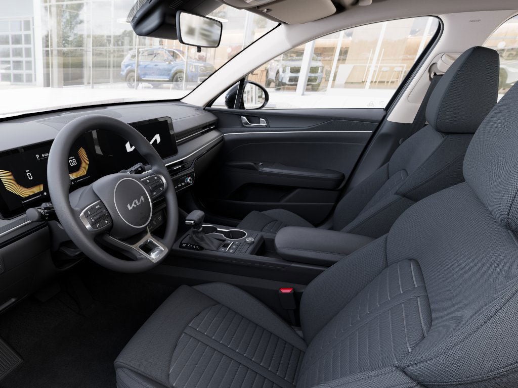 2026 Kia K5 LXS Sedan 4D