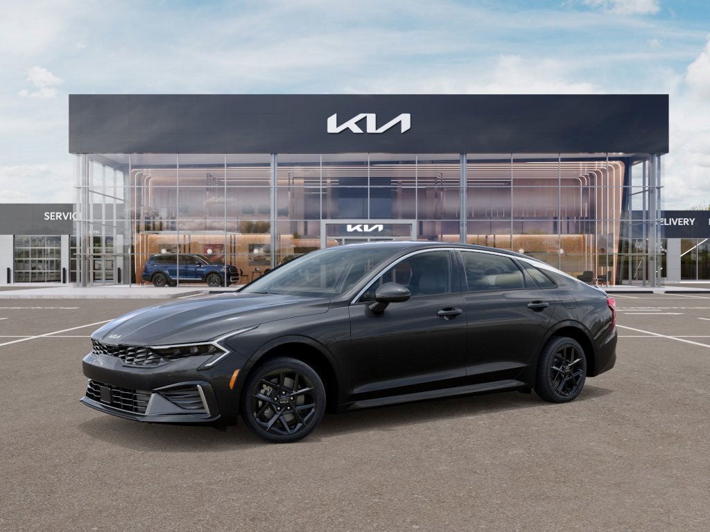 2026 Kia K5 LXS Sedan 4D