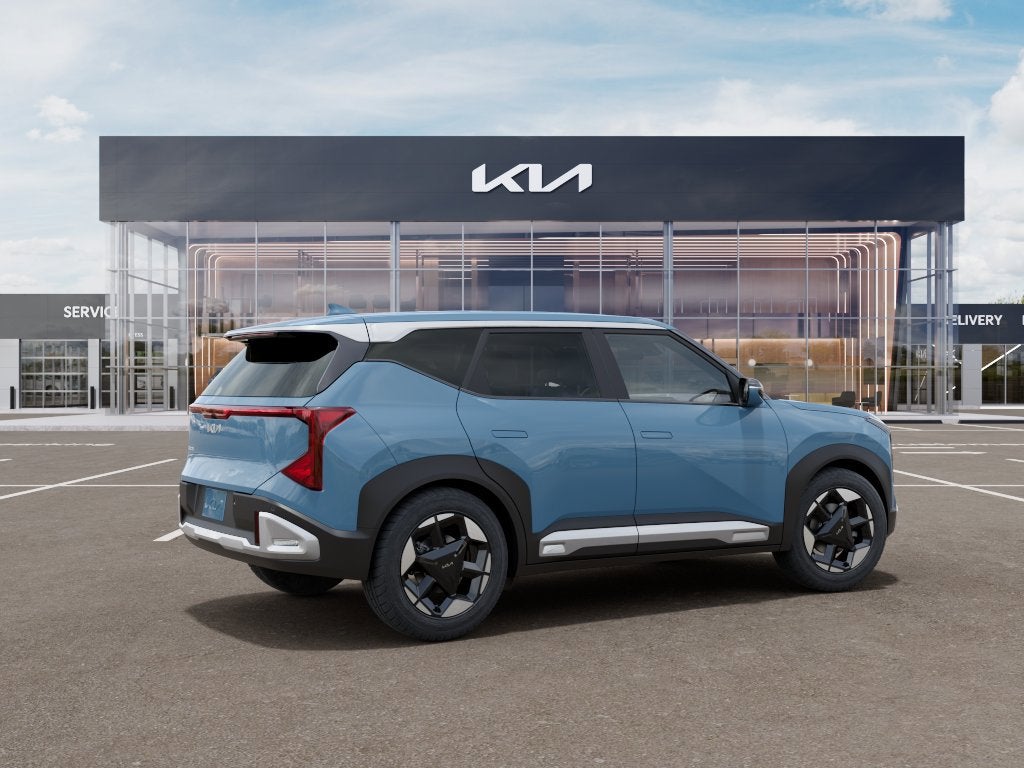 2027 Kia Seltos S FWD