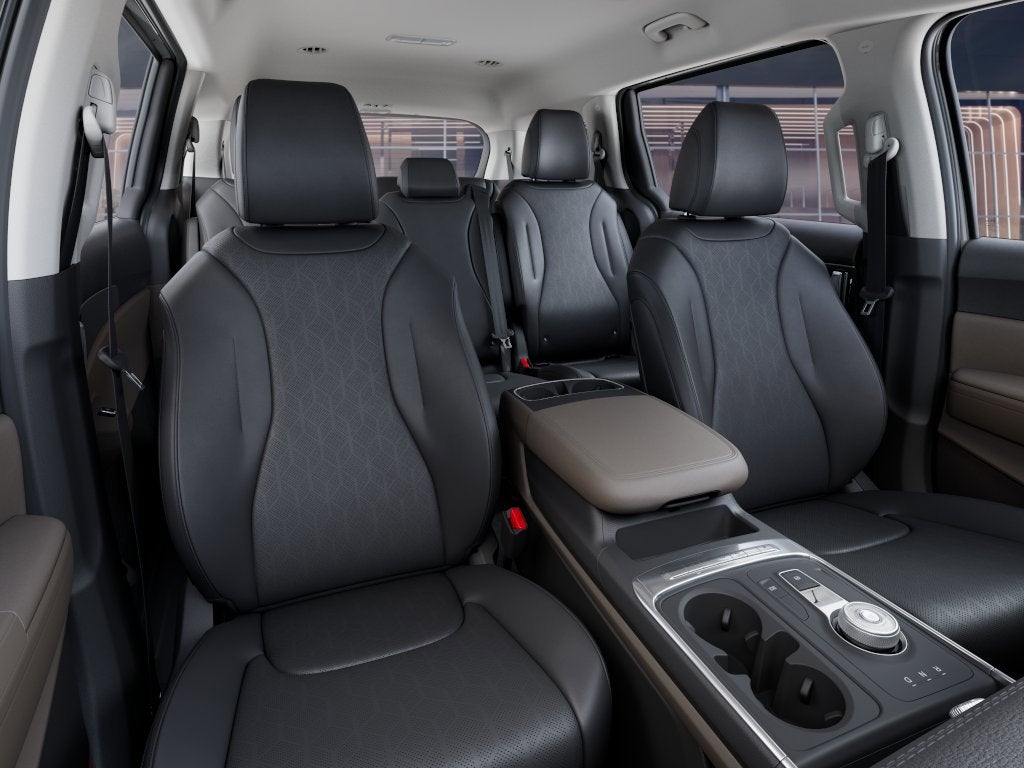 2027 Kia Carnival Hybrid LXS Van 4D